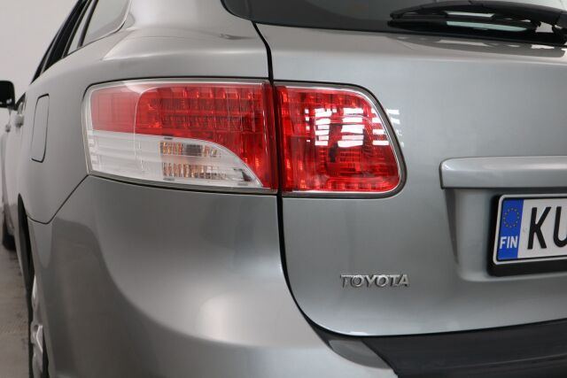 Toyota Avensis 2009 2,0 Valvematic Linea Sol Wagon Business / Koukku /  Lohko + SP