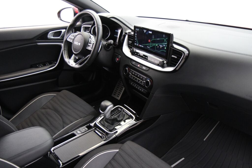 Kia ProCeed 2023 1,5 T-GDI 160hv GT-Line DCT / ACC / Kessy / Navi / Ratinlämmitin / Kamera