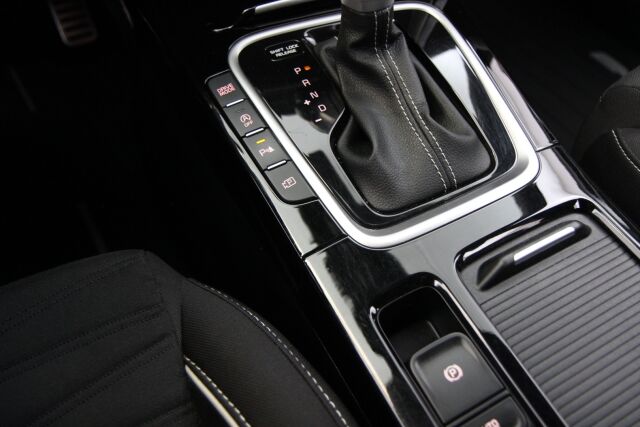 Kia ProCeed 2023 1,5 T-GDI 160hv GT-Line DCT / ACC / Kessy / Navi / Ratinlämmitin / Kamera