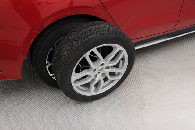 Kia ProCeed 2023 1,5 T-GDI 160hv GT-Line DCT / ACC / Kessy / Navi / Ratinlämmitin / Kamera
