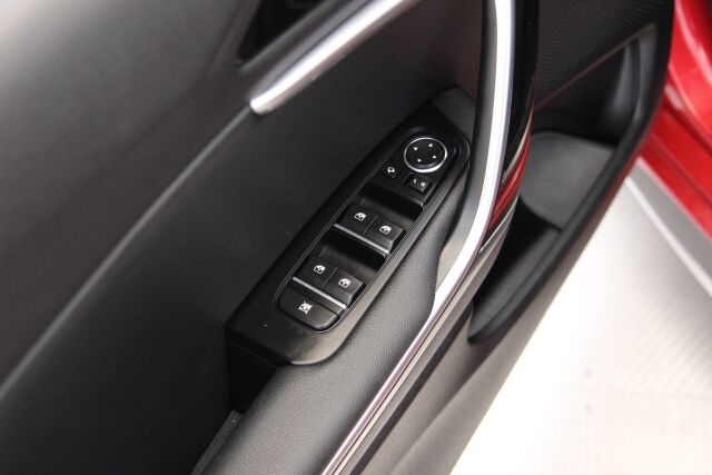 Kia ProCeed 2023 1,5 T-GDI 160hv GT-Line DCT / ACC / Kessy / Navi / Ratinlämmitin / Kamera