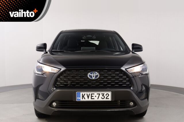 Toyota Corolla Cross 2023 2.0 Hybrid Active / Tehdastakuu / Suomiauto / 1-Omistaja / Alv-väh.kelp./ Adapt.vakkari / P-kamera /