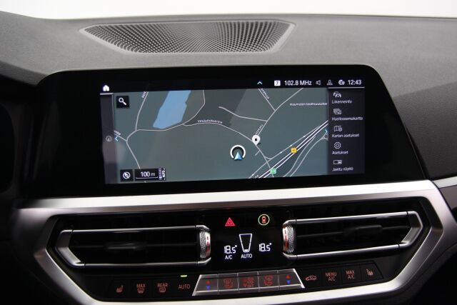 BMW 330 2019 G20 Sedan 330e / Sport istuimet / Navi / Kamera / Puolinahat / /