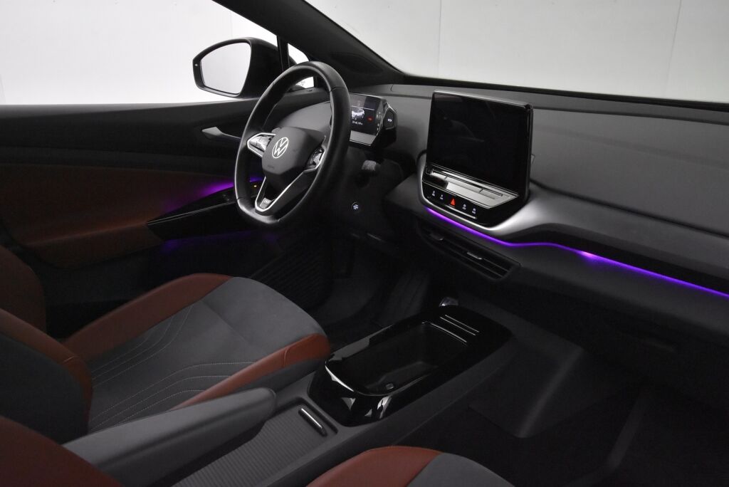 Volkswagen ID.4 2021 Pro Performance 1ST 150 kW, akku 77 kWh / Lämpöpumppu / LED / Kamera / Adapt. Vakkari / Kaistavahti / Puoli nahka / Lämpöratti