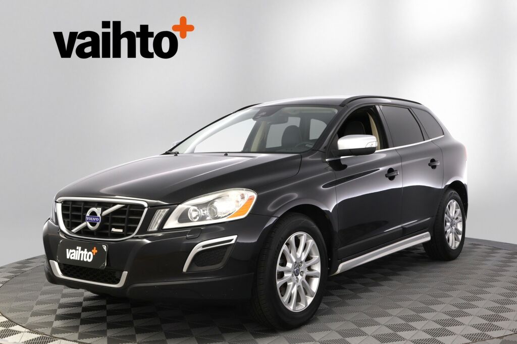 Volvo XC60 2013 D4 AWD R-Design Business aut / Nahkaverhoilu/ Koukku