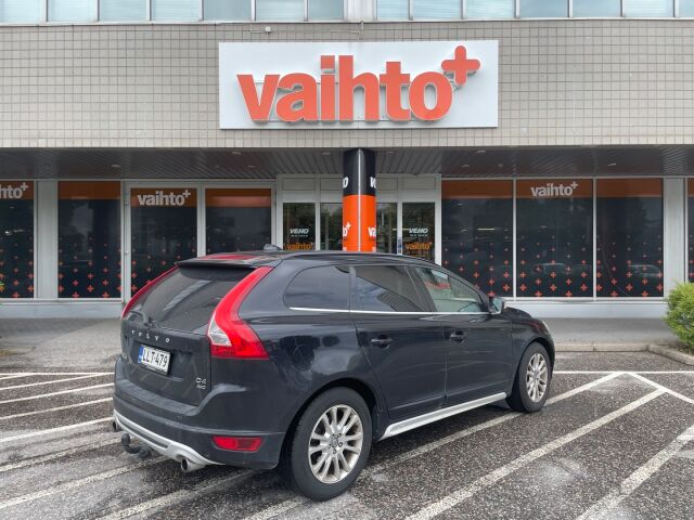 Volvo XC60 2012 D4 AWD R-Design Business aut / Nahkaverhoilu/ Koukku