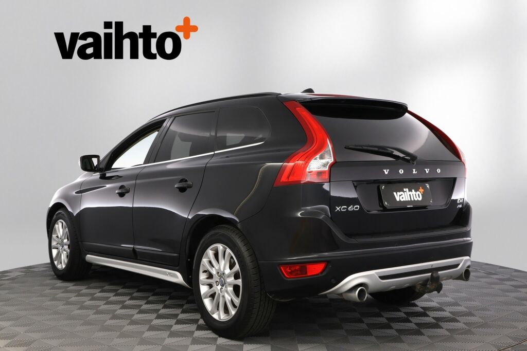 Volvo XC60 2013 D4 AWD R-Design Business aut / Nahkaverhoilu/ Koukku