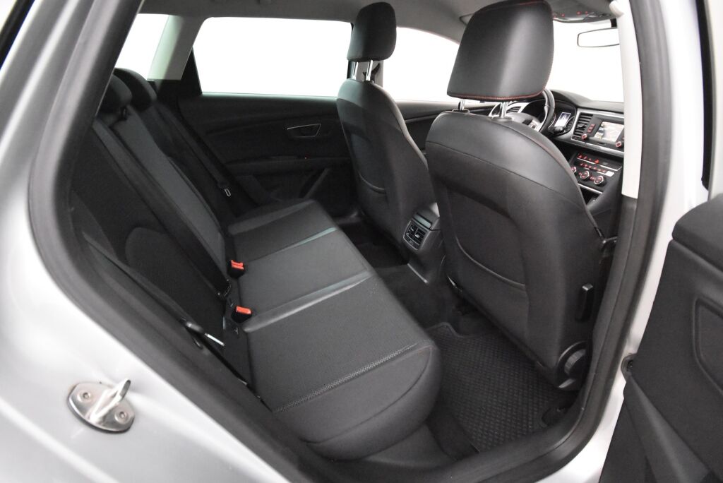 Seat Leon ST 2016 1,4 TSI 150 ACT FR DSG / Suomiauto / Webasto / LED-valot