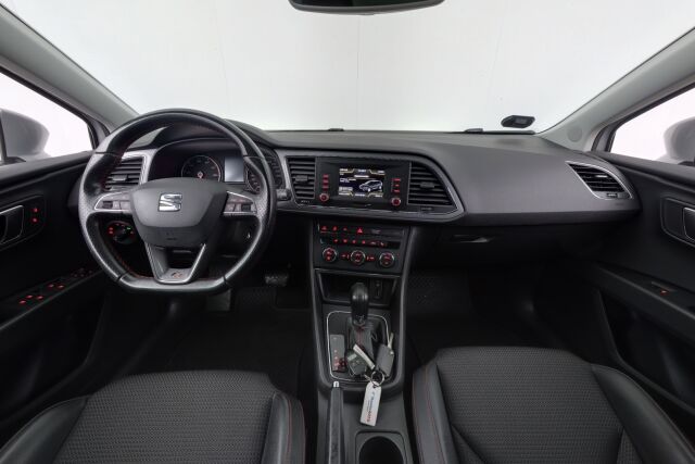 Seat Leon ST 2016 1,4 TSI 150 ACT FR DSG / Suomiauto / Webasto / LED-valot