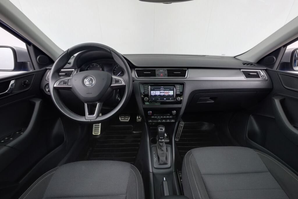 Skoda Rapid 2017 Spaceback 1,4 TSI ScoutLine DSG Autom. / Panorama / Suomiauto / Lohkolämmitin