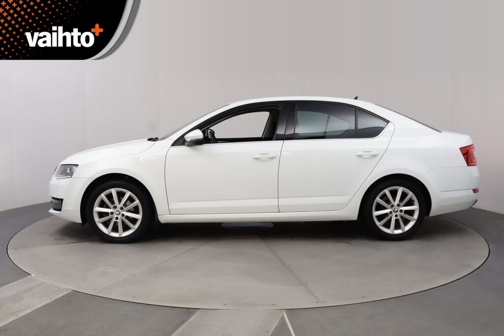Skoda Octavia 2017 1,4 TSI Style DSG Autom. / Webasto / Keyless Go / Adapt. vakkari /