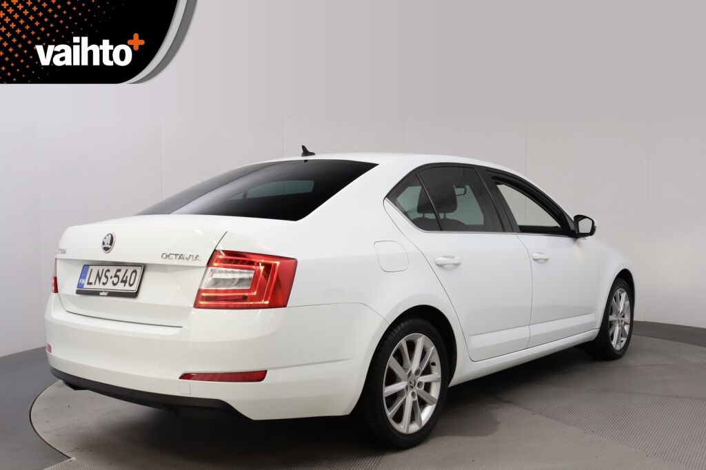 Skoda Octavia 2017 1,4 TSI Style DSG Autom. / Webasto / Keyless Go / Adapt. vakkari /