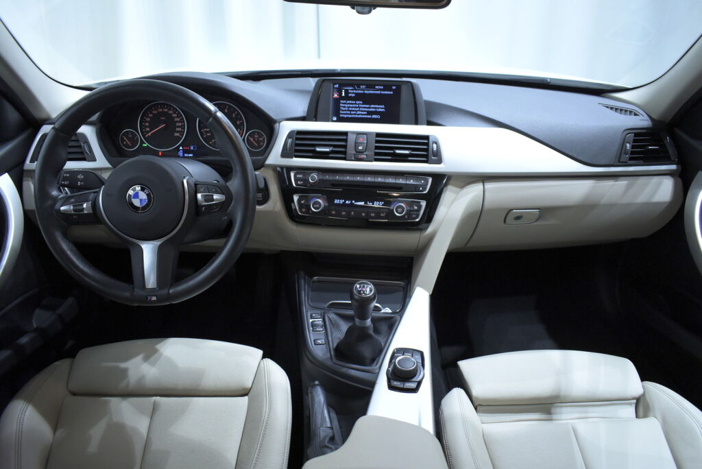 BMW 318 2017 F30 Sedan 318i Business Exclusive Edition / Nahat / Suomiauto / M-Sport ratti / Tutkat