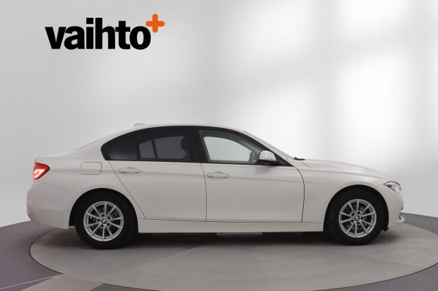 BMW 318 2017 F30 Sedan 318i Business Exclusive Edition / Nahat / Suomiauto / M-Sport ratti / Tutkat