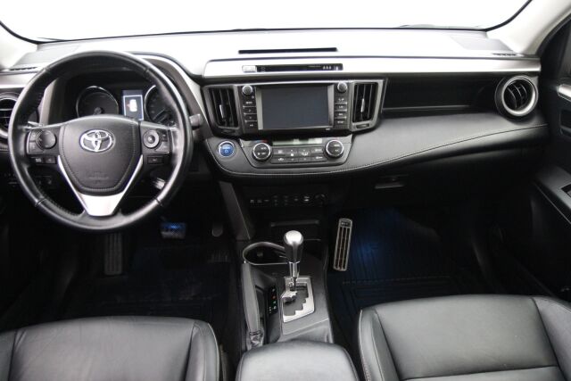Toyota RAV4 2017 2,5 Hybrid AWD Premium Automaatti / 360 Kamera / Navi / Blis / Kessy / Koukku / Nahat