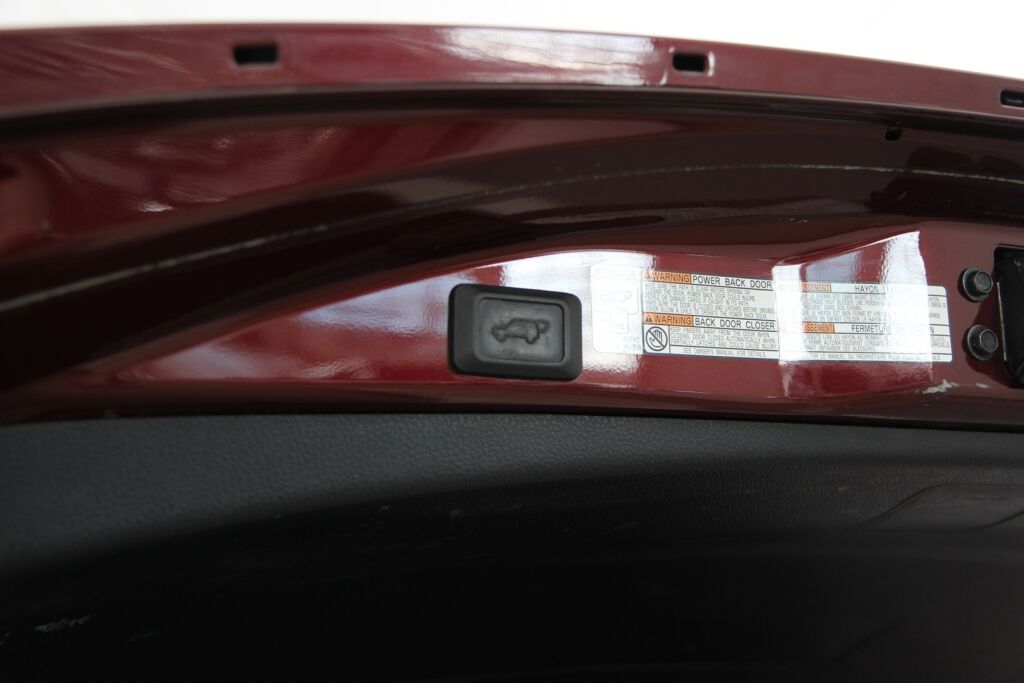 Toyota RAV4 2017 2,5 Hybrid AWD Premium Automaatti / 360 Kamera / Navi / Blis / Kessy / Koukku / Nahat