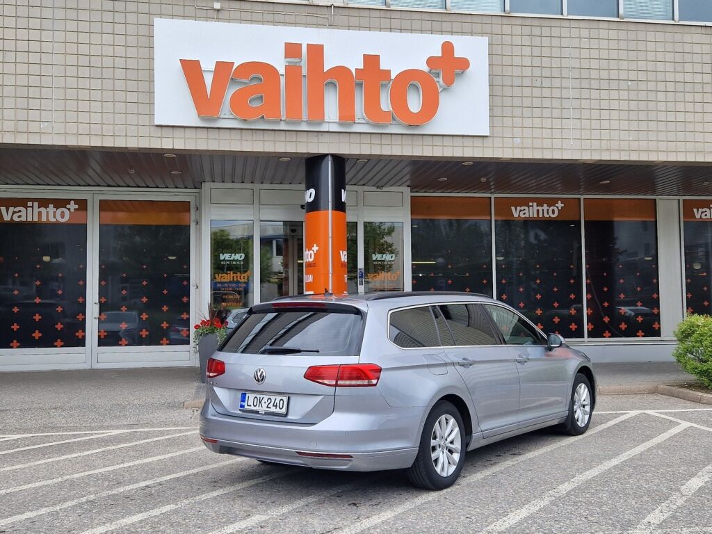 Volkswagen Passat 2018 Variant Comfortline 2,0 TDI 110 kW (150 hv) DSG / Webasto / Led-ajovalot / ACC / Ergo Comfort