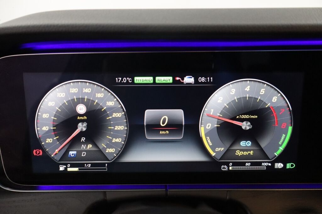 Mercedes-Benz E 2018 350 e A Premium Business / Merkkipakka / Huollettu 5/25 / Adapt.Vakkari / Suomiauto / Lohko+Sp / Navi / P.Kamera /