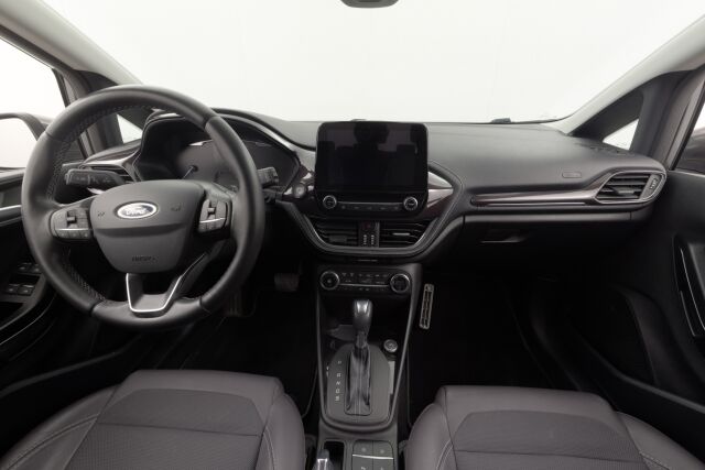 Ford Fiesta 2018 1,0 EcoBoost 100hv A6 Vignale 5-ovinen / P.Kamera / Lämm. ratti / AppleCarPlay / Keyless Go / Jakohihna vaihdettu