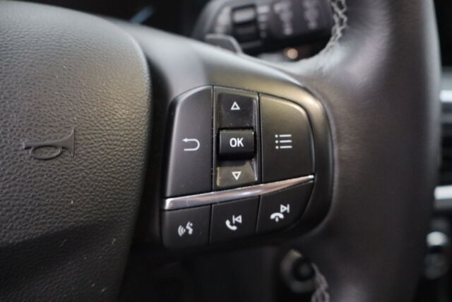 Ford Fiesta 2018 1,0 EcoBoost 100hv A6 Vignale 5-ovinen / P.Kamera / Lämm. ratti / AppleCarPlay / Keyless Go / Jakohihna vaihdettu