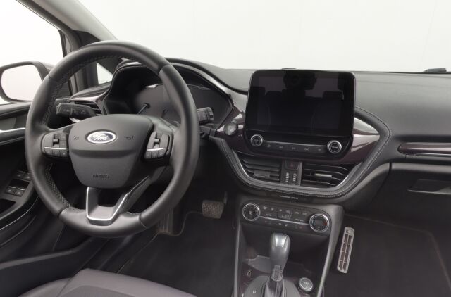 Ford Fiesta 2018 1,0 EcoBoost 100hv A6 Vignale 5-ovinen / P.Kamera / Lämm. ratti / AppleCarPlay / Keyless Go / Jakohihna vaihdettu