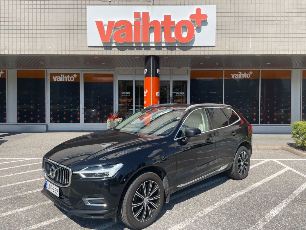 Volvo XC60 2018 T8 AWD Inscription aut / Panoraama/Koukku/Webasto