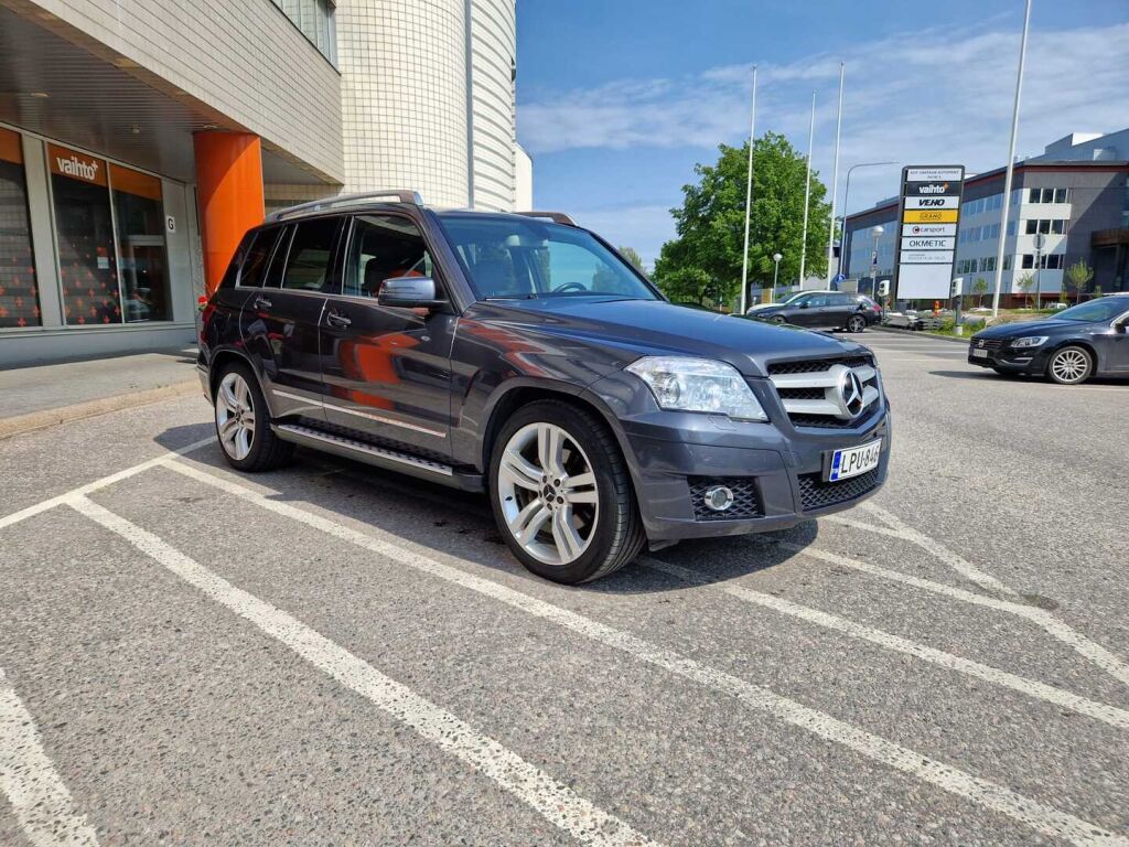 Mercedes-Benz GLK 2008 320 CDI 4Matic A Business / Harman Kardon / Koukku / Huollettu 332tkm