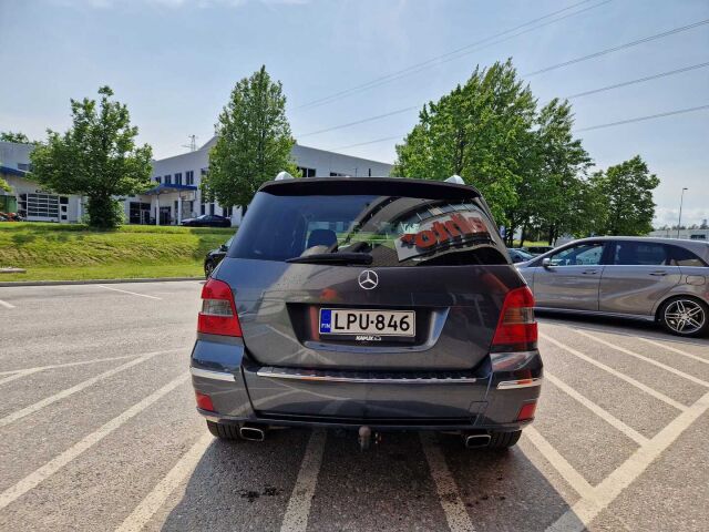 Mercedes-Benz GLK 2008 320 CDI 4Matic A Business / Harman Kardon / Koukku / Huollettu 332tkm