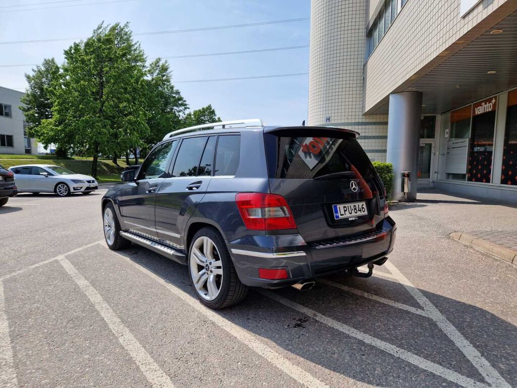 Mercedes-Benz GLK 2008 320 CDI 4Matic A Business / Harman Kardon / Koukku / Huollettu 332tkm