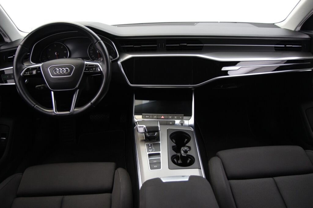 Audi A6 2020 Avant Business 40 TDI MHEV quattro S tronic / Koukku / Navi / ACC / Webasto