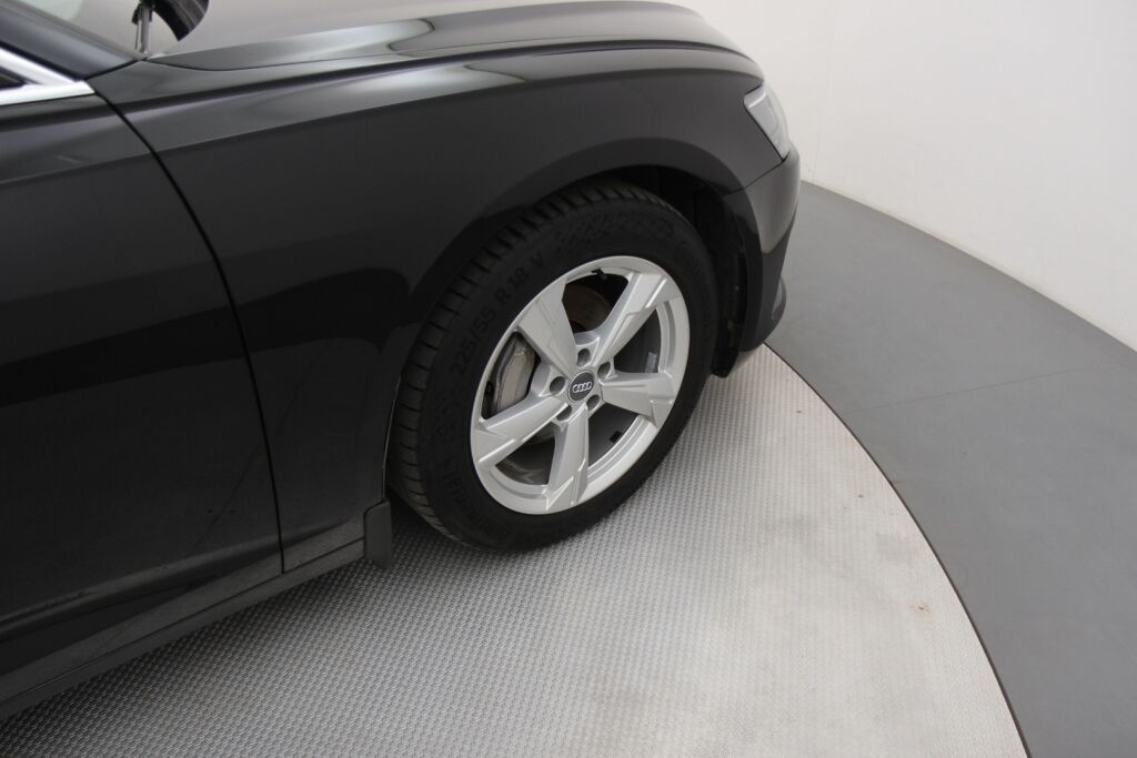 Audi A6 2020 Avant Business 40 TDI MHEV quattro S tronic / Koukku / Navi / ACC / Webasto