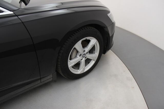 Audi A6 2020 Avant Business 40 TDI MHEV quattro S tronic / Koukku / Navi / ACC / Webasto