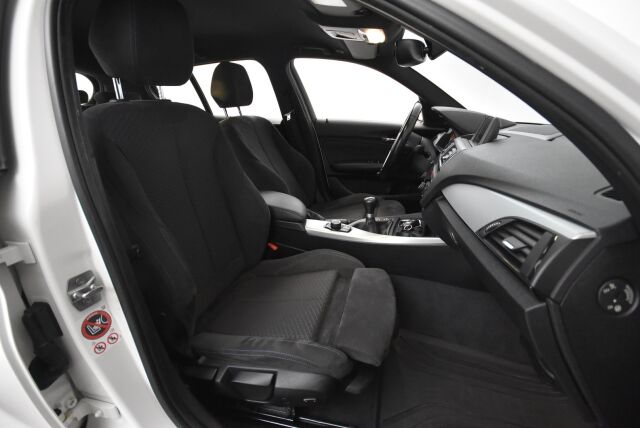 BMW 116 2015 F20 Hatchback 116D Business M Sport / Lohko+sisälämmitin / 18'' kesävanteet /  Ratinlämmitin / Hifi