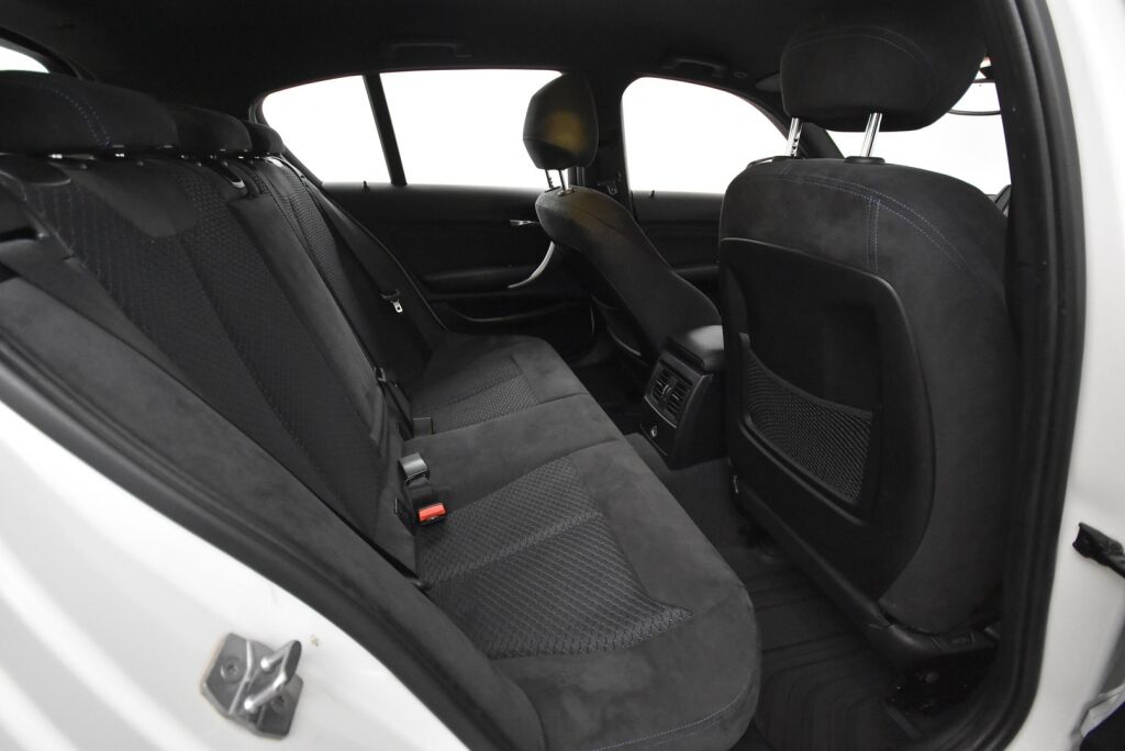 BMW 116 2015 F20 Hatchback 116D Business M Sport / Lohko+sisälämmitin / 18'' kesävanteet /  Ratinlämmitin / Hifi