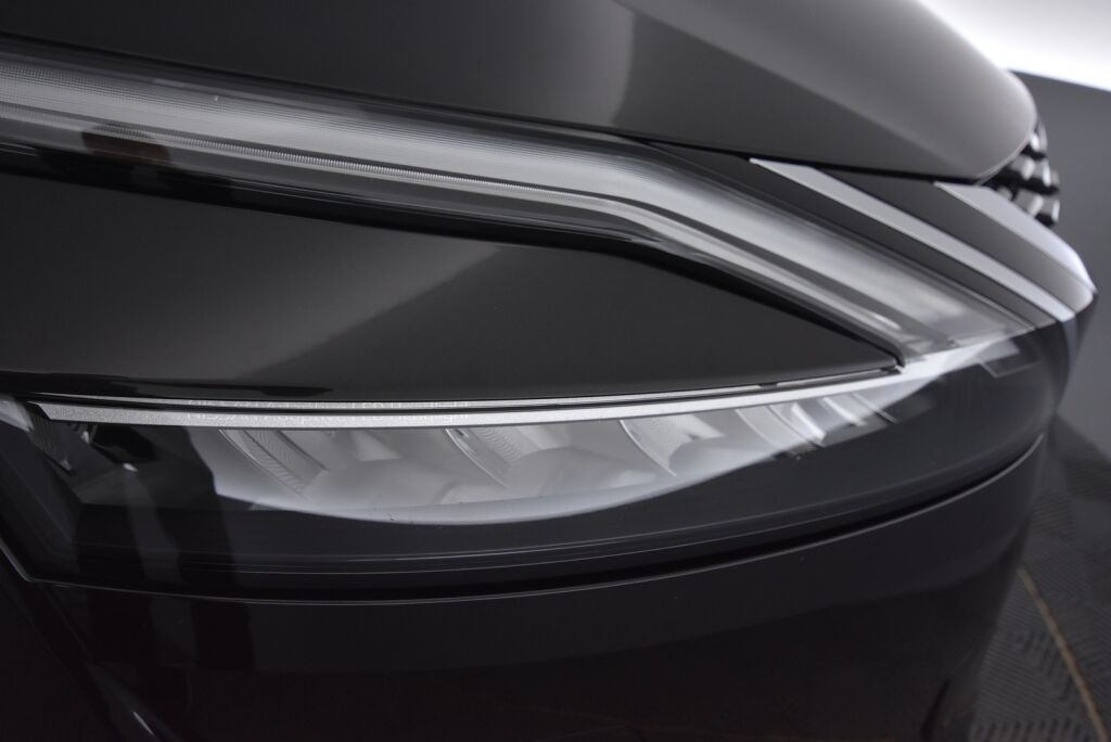 Nissan Qashqai 2021 MHEV 158 Xtronic Premiere Edition / Adapt. cruise / Navigointi / Suomiauto / HUD / 360 kamera / Keyless Go