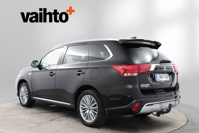 Mitsubishi Outlander PHEV 2020 Outlander PHEV X 4WD 5P Nahat / Koukku / Apple Car Play / 360 Kamera / Keyless Go