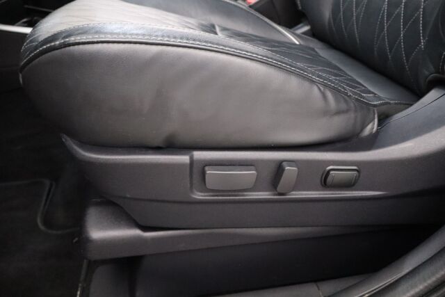 Mitsubishi Outlander PHEV 2020 Outlander PHEV X 4WD 5P Nahat / Koukku / Apple Car Play / 360 Kamera / Keyless Go