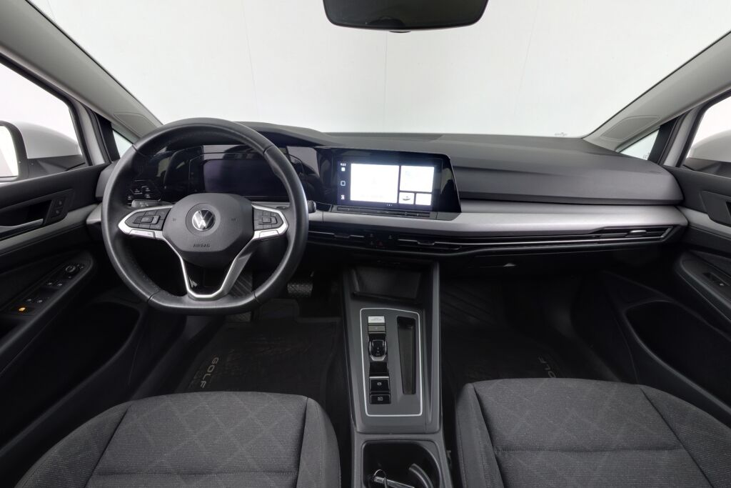 Volkswagen Golf 2022 Variant Comfort 1,5 TGI 96 kW DSG-automaatti / ACC / Webasto / LED / Tutkat / Kaistavahti / CarPlay