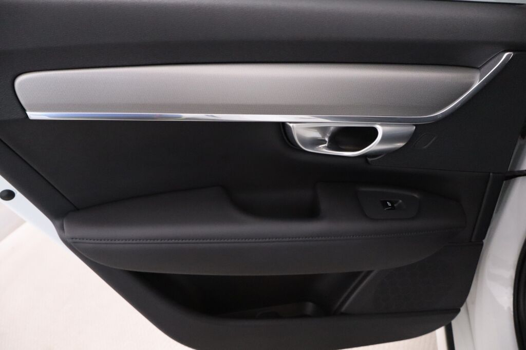 Volvo V90 2023 T6 AWD Long Range Plus Dark / 1-Om. Suomiauto / Merkkihuollettu / Pilot Assist / Harman Kardon / Muistipenkit / Nahkaverhoilu / Sähk. Koukku