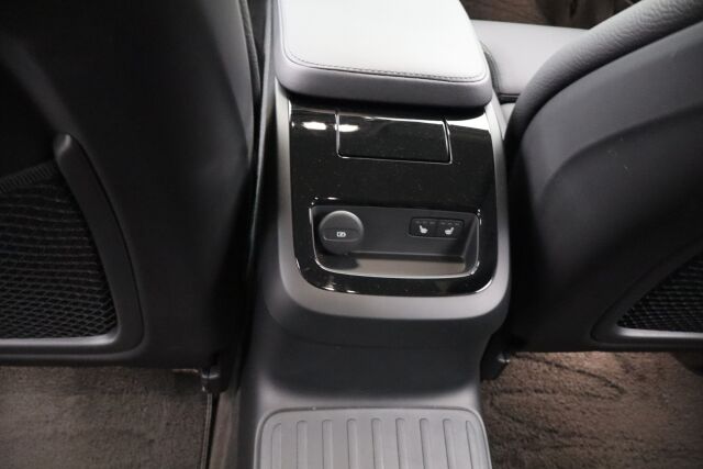 Volvo V90 2023 T6 AWD Long Range Plus Dark / 1-Om. Suomiauto / Merkkihuollettu / Pilot Assist / Harman Kardon / Muistipenkit / Nahkaverhoilu / Sähk. Koukku