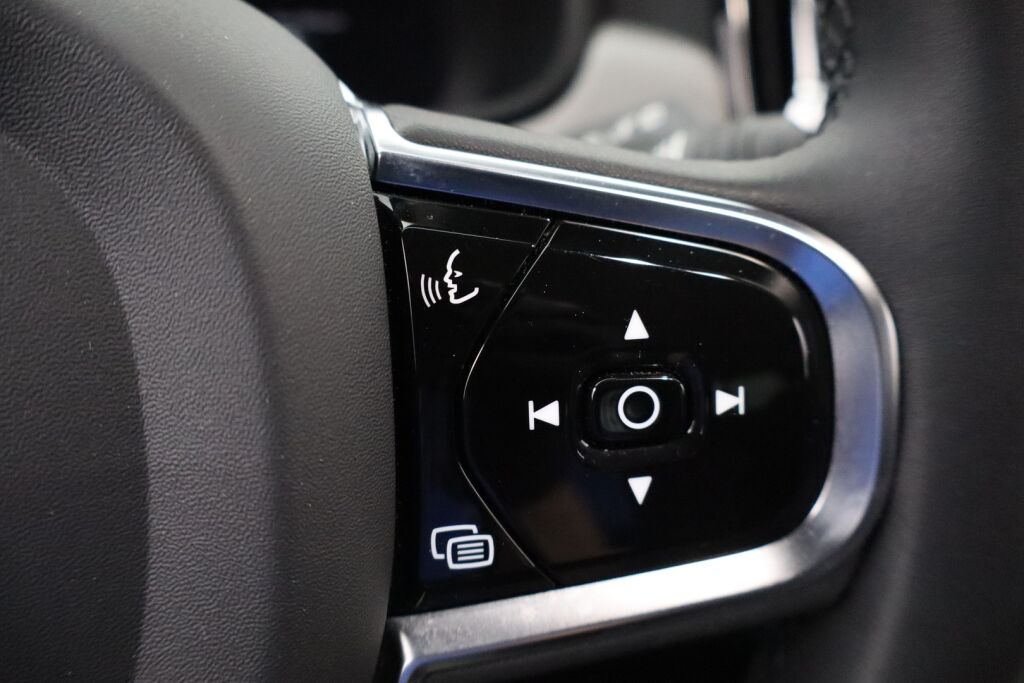 Volvo V90 2023 T6 AWD Long Range Plus Dark / 1-Om. Suomiauto / Merkkihuollettu / Pilot Assist / Harman Kardon / Muistipenkit / Nahkaverhoilu / Sähk. Koukku