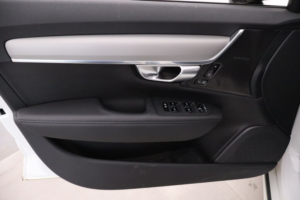 Volvo V90 2023 T6 AWD Long Range Plus Dark / 1-Om. Suomiauto / Merkkihuollettu / Pilot Assist / Harman Kardon / Muistipenkit / Nahkaverhoilu / Sähk. Koukku