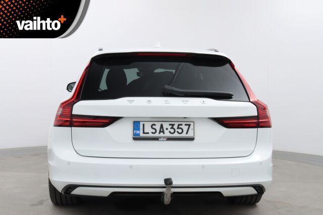 Volvo V90 2023 T6 AWD Long Range Plus Dark / 1-Om. Suomiauto / Merkkihuollettu / Pilot Assist / Harman Kardon / Muistipenkit / Nahkaverhoilu / Sähk. Koukku