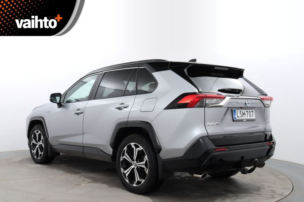 Toyota RAV4 Plug-in 2020 Hybrid 2,5 AWD-i Style / Merkkihuollettu / Adapt. Vakkari / JBL / BLIS / Sähköpenkit / P-Kamera / Keyless