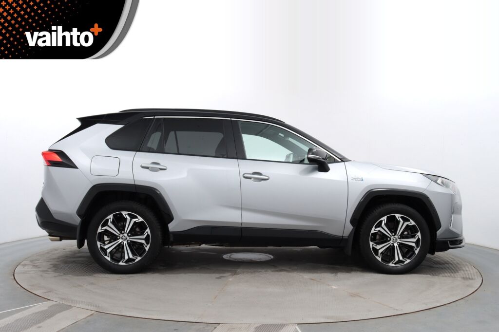 Toyota RAV4 Plug-in 2020 Hybrid 2,5 AWD-i Style / Merkkihuollettu / Adapt. Vakkari / JBL / BLIS / Sähköpenkit / P-Kamera / Keyless