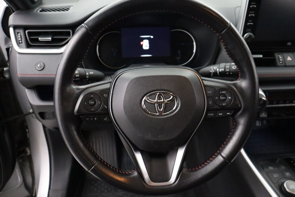 Toyota RAV4 Plug-in 2020 Hybrid 2,5 AWD-i Style / Merkkihuollettu / Adapt. Vakkari / JBL / BLIS / Sähköpenkit / P-Kamera / Keyless