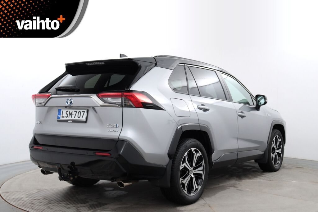 Toyota RAV4 Plug-in 2020 Hybrid 2,5 AWD-i Style / Merkkihuollettu / Adapt. Vakkari / JBL / BLIS / Sähköpenkit / P-Kamera / Keyless