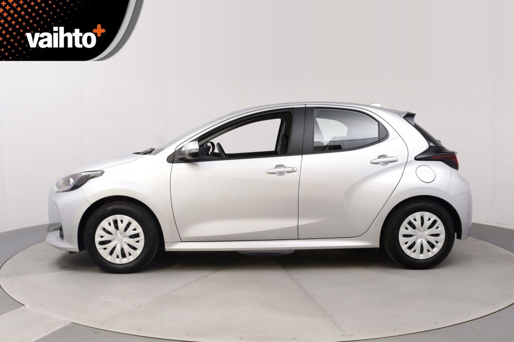 Toyota Yaris 2023 1,5 Hybrid Active / Moottorinlämmitin / Peruutuskamera / ACC / ALV-väh. kelp