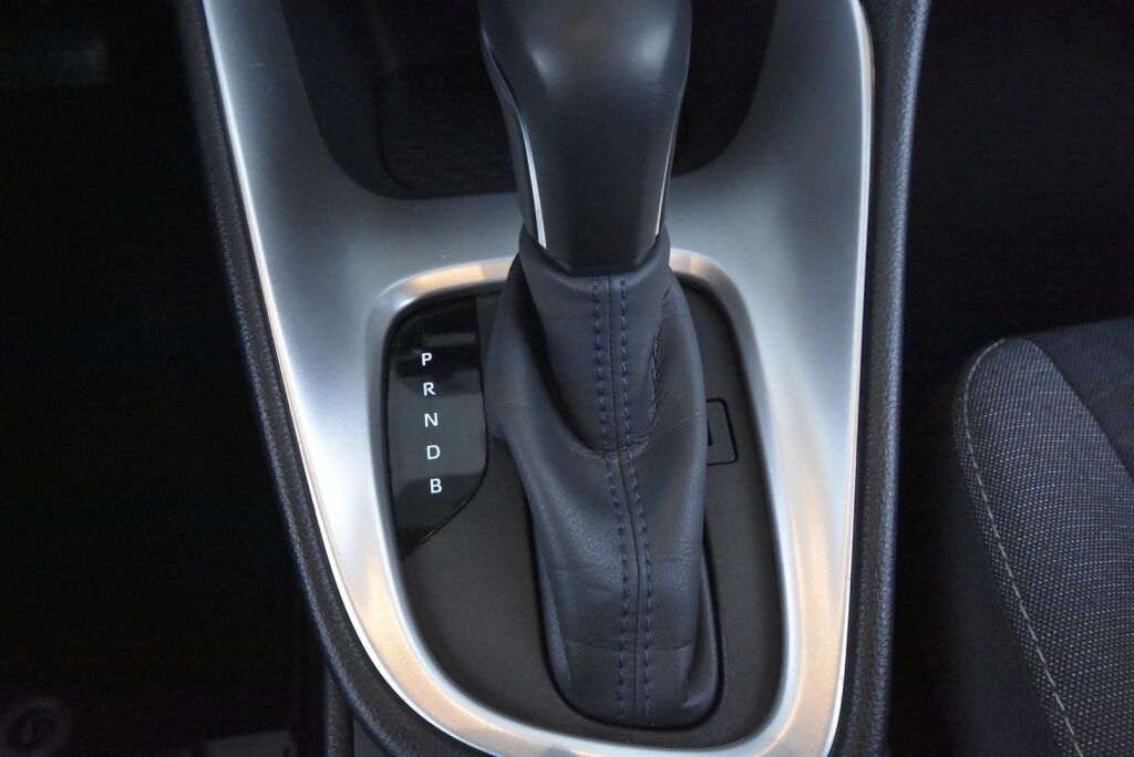 Toyota Yaris 2023 1,5 Hybrid Active / Adapt. vakkari / Suomiauto / Navi / Kaistavahti