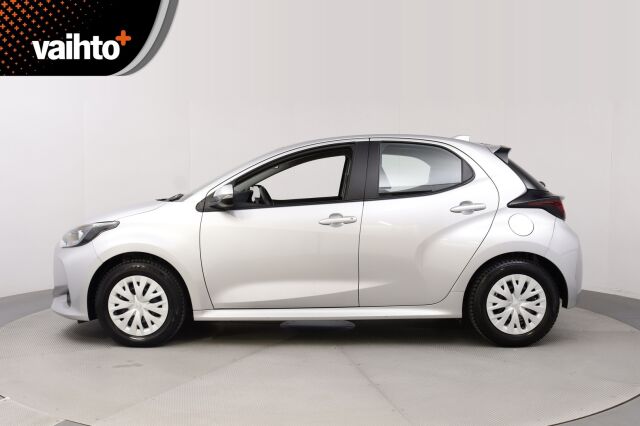 Toyota Yaris 2023 1,5 Hybrid Active / Adapt. vakkari / Suomiauto / Navi / Kaistavahti